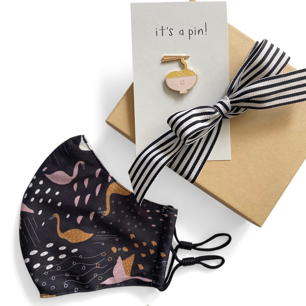 Tokyo Ramen Pin and Cloth Face Mask Gift Set